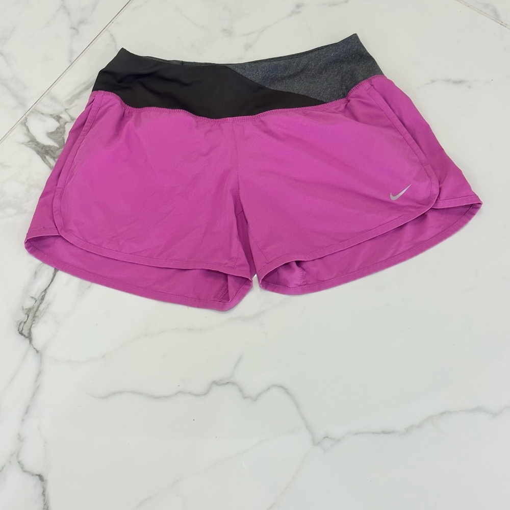 Nike Women's Athletic Shorts XS
